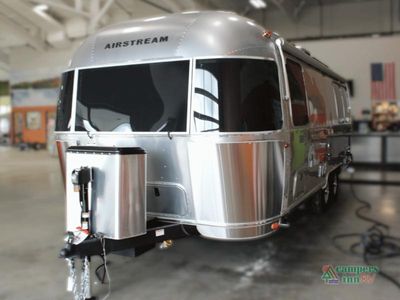2026 Airstream Globetrotter - Photo 2