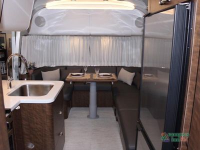 2026 Airstream Globetrotter - Photo 8