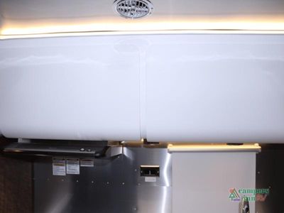 2026 Airstream Globetrotter - Photo 37