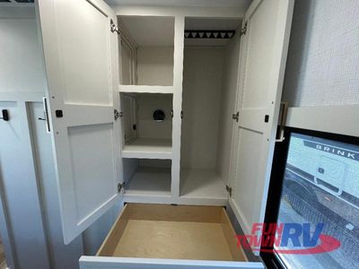 2026 Brinkley Model I - Photo 26