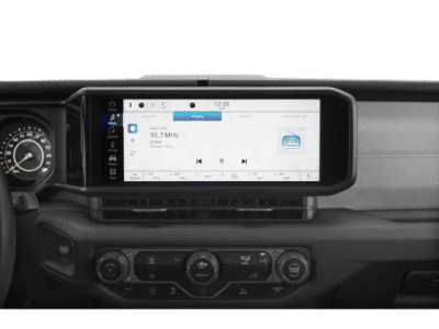 2026 Jeep Gladiator — photo 7 view