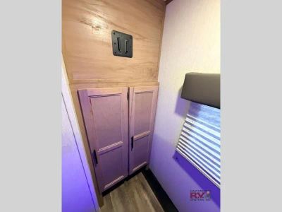2023 Forest River RV Cherokee Arctic Wolf — photo 38 view