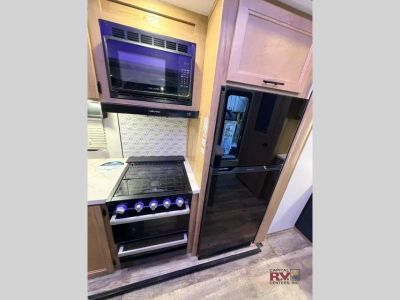 2023 Forest River RV Cherokee Arctic Wolf — photo 21 view
