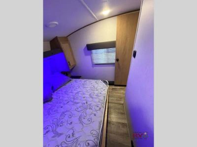 2023 Forest River RV Cherokee Arctic Wolf — photo 40 view