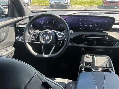 2025 Buick Enclave — detail view