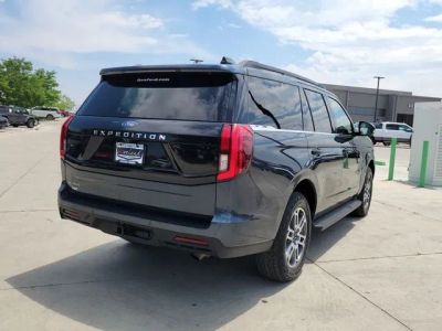 2025 Ford Expedition — rear three-quarter view
