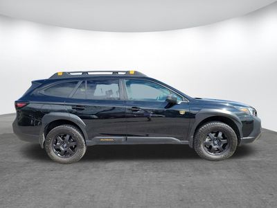 2025 Subaru Outback - Photo 2