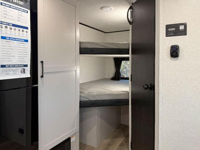 2026 Jayco Jay Feather SL - Photo 8