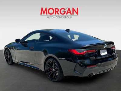 2022 BMW 4 Series — detail view