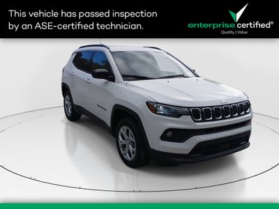 2024 Jeep Compass Latitude 4x4 — front three-quarter view