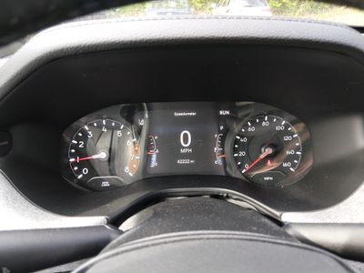 2024 Jeep Compass — photo 14 view