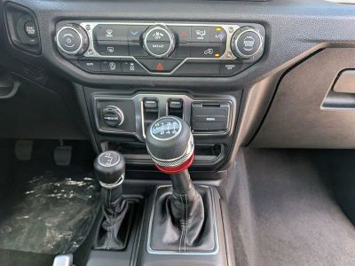2026 Jeep Wrangler — photo 19 view