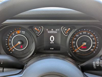 2026 Jeep Wrangler — photo 33 view