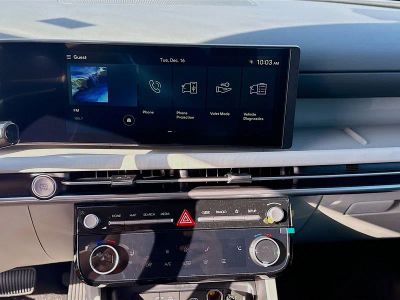 2026 Hyundai TUCSON — photo 10 view