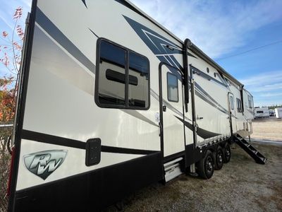 2019 Heartland Road Warrior - Photo 5