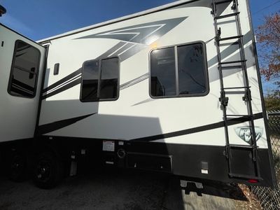 2019 Heartland Road Warrior - Photo 4