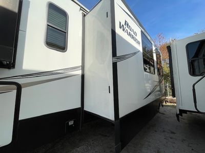 2019 Heartland Road Warrior - Photo 7