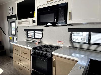 2026 Jayco Eagle HT - Photo 10