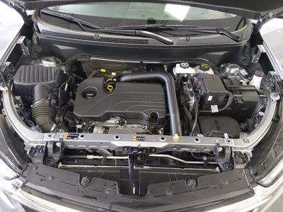 2024 Chevrolet Equinox — photo 9 view