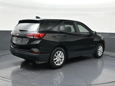 2023 Chevrolet Equinox — detail view