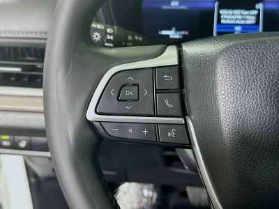 2025 Toyota Grand Highlander — photo 16 view