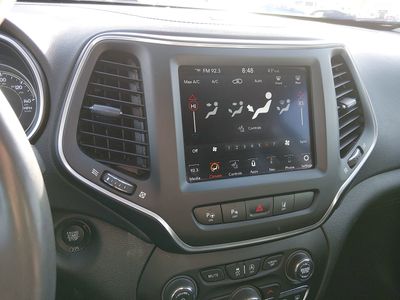 2023 Jeep Cherokee - Photo 17