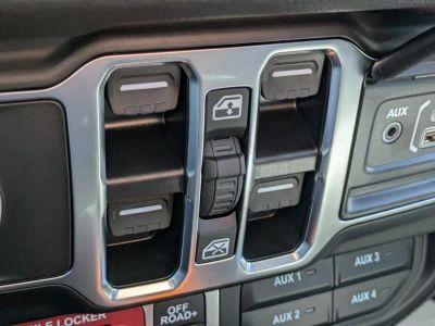 2026 Jeep Gladiator — photo 20 view