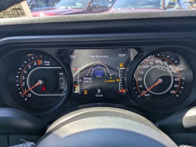 2026 Jeep Gladiator — photo 23 view