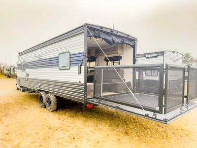2026 Forest River RV Cherokee Grey Wolf - Photo 10