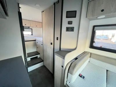 2027 Entegra CONDOR — photo 12 view