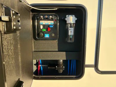 2027 Entegra CONDOR — photo 23 view