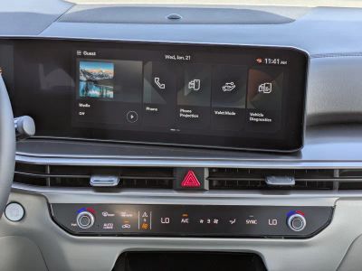 2026 Kia Sorento — photo 22 view