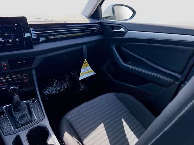 2026 Volkswagen Jetta — photo 18 view