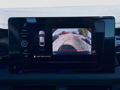 2026 Volkswagen Jetta — photo 13 view