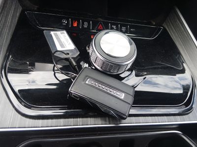 2023 Jeep Wagoneer L — photo 15 view