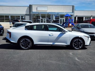 2026 Kia K4 — side profile view