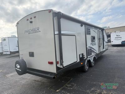 2020 Keystone RV Premier Ultra Lite - Photo 2
