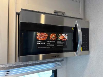 2027 Thor Motor Coach MAGNITUDE GRAND — photo 14 view