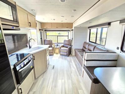 2026 Jayco PROWLER - Photo 3