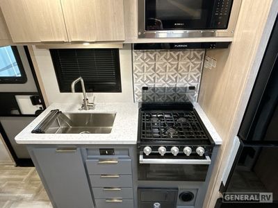 2025 Prime Time RV Tracer - Photo 8
