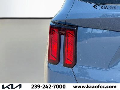 2026 Kia Sorento — photo 9 view