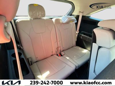 2026 Kia Sorento — photo 19 view