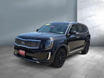 2021 Kia Telluride — front three-quarter view
