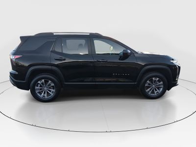 2025 Chevrolet Equinox - Photo 8