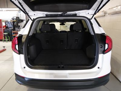 2024 GMC Terrain — photo 11 view