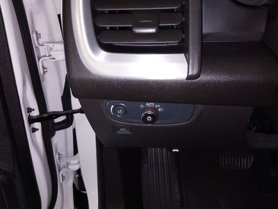 2024 GMC Terrain — photo 13 view