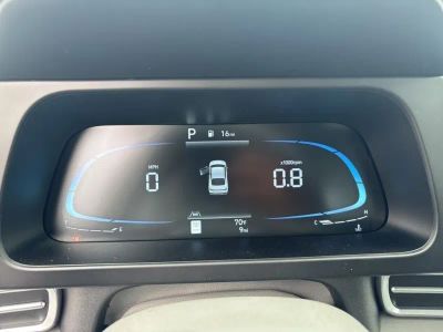 2026 Hyundai Elantra - Photo 14