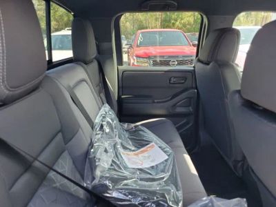 2026 Nissan Frontier — photo 27 view