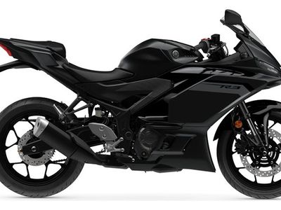 2025 Yamaha YZF-R3 - Photo 8