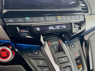 2026 Honda Odyssey — photo 12 view
